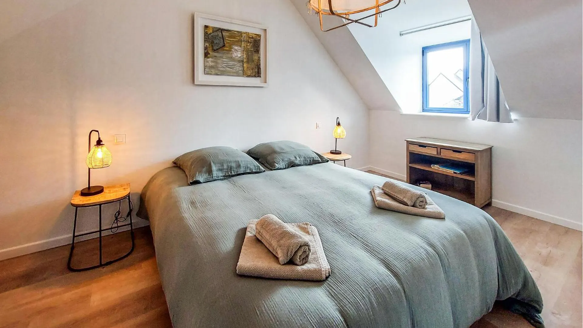 Holiday home 4 Bedroom Amazing Home In Plouezec