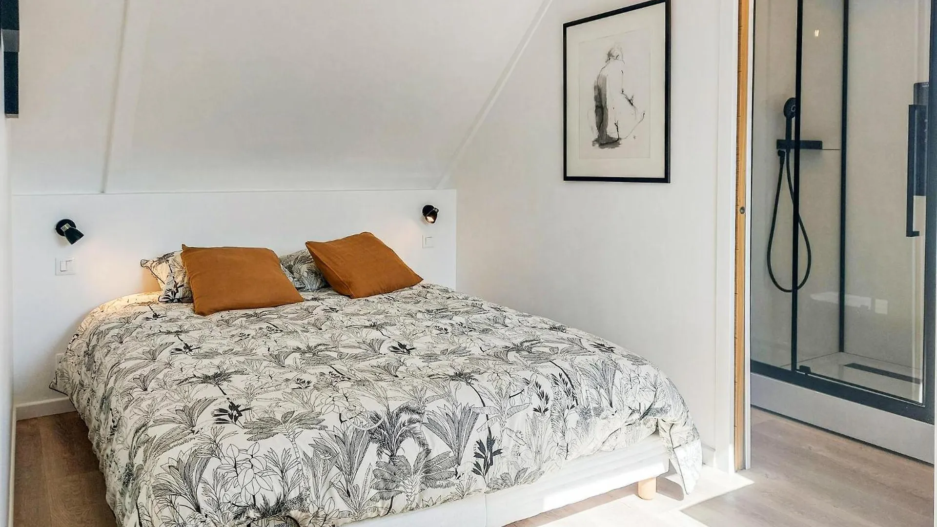 4 Bedroom Amazing Home In Plouezec Holiday home