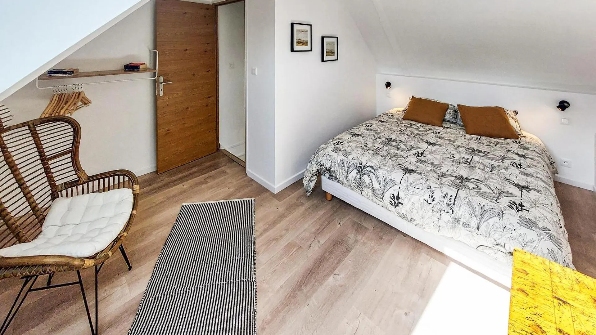 4 Bedroom Amazing Home In Plouezec Holiday home